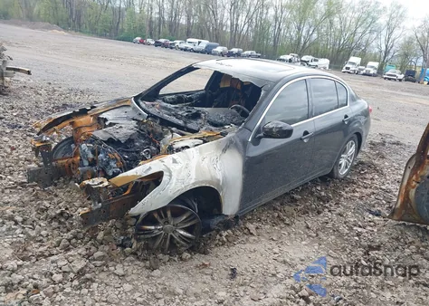 2013 Infiniti G37 Journey из США, поврежденный, VIN JN1CV6AP2DM712573